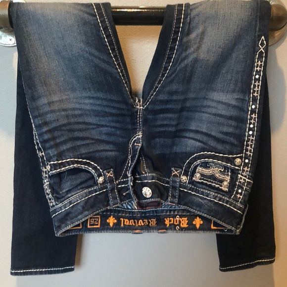 Jeans - Picture 2 of 3